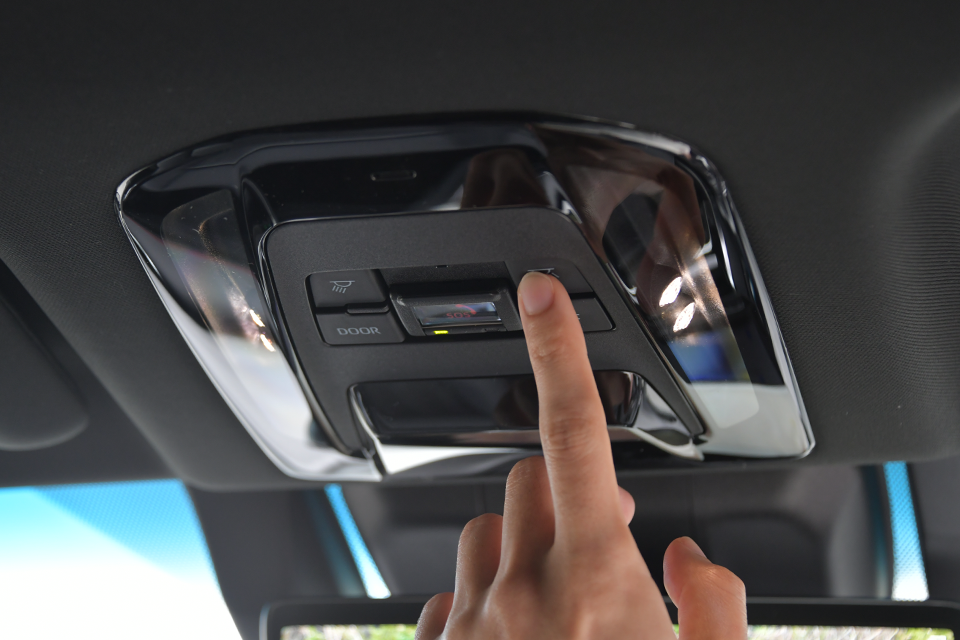 コネクティッド機能